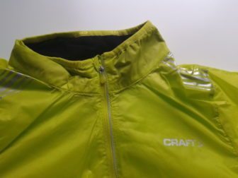 Soft collar, zip placket, reflective logos, DWR treatment and light as a feather, the Performance Featherlight from Craft ticks all the boxes