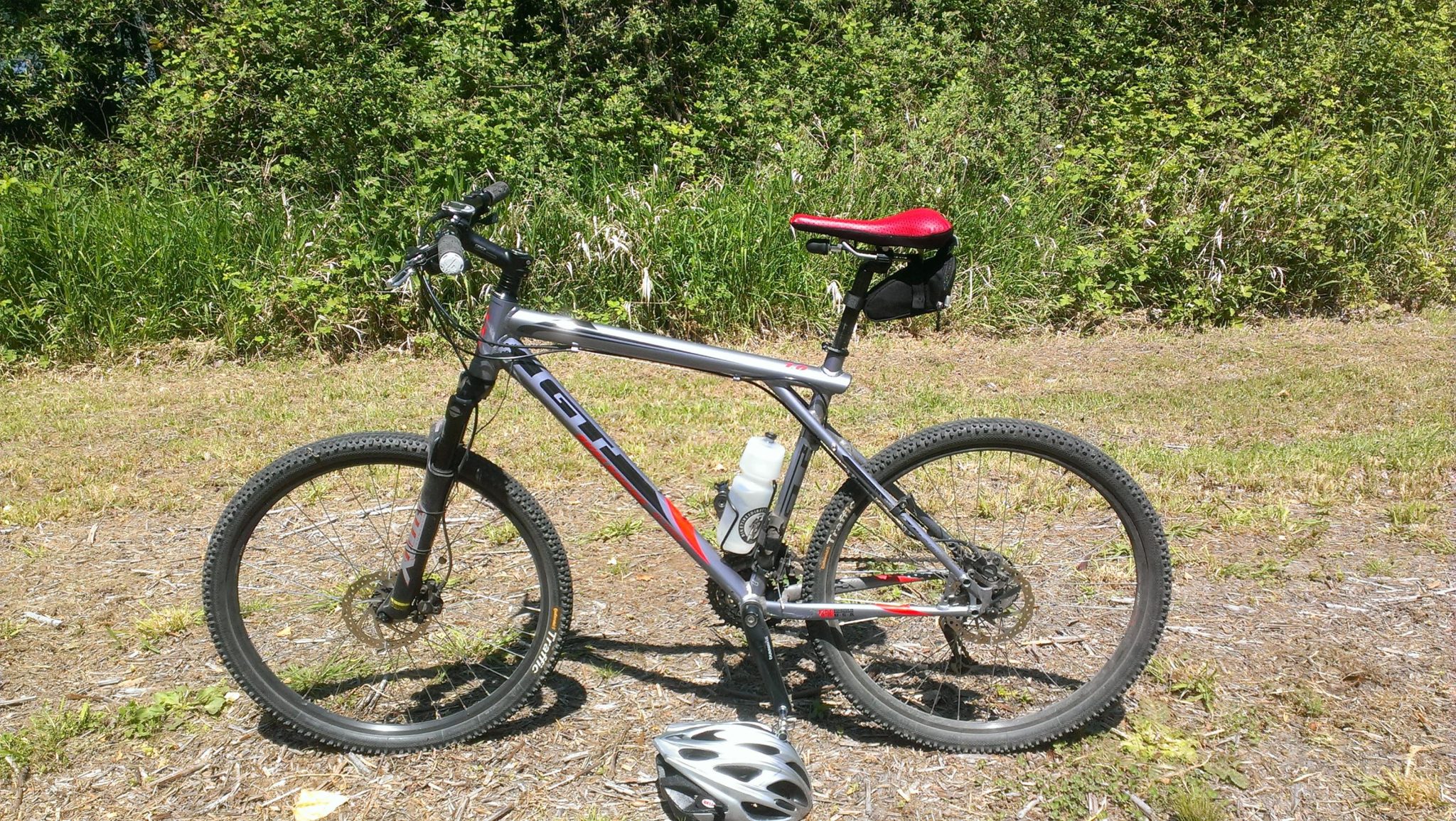 Kuhl Ride Racer Saddle on GT