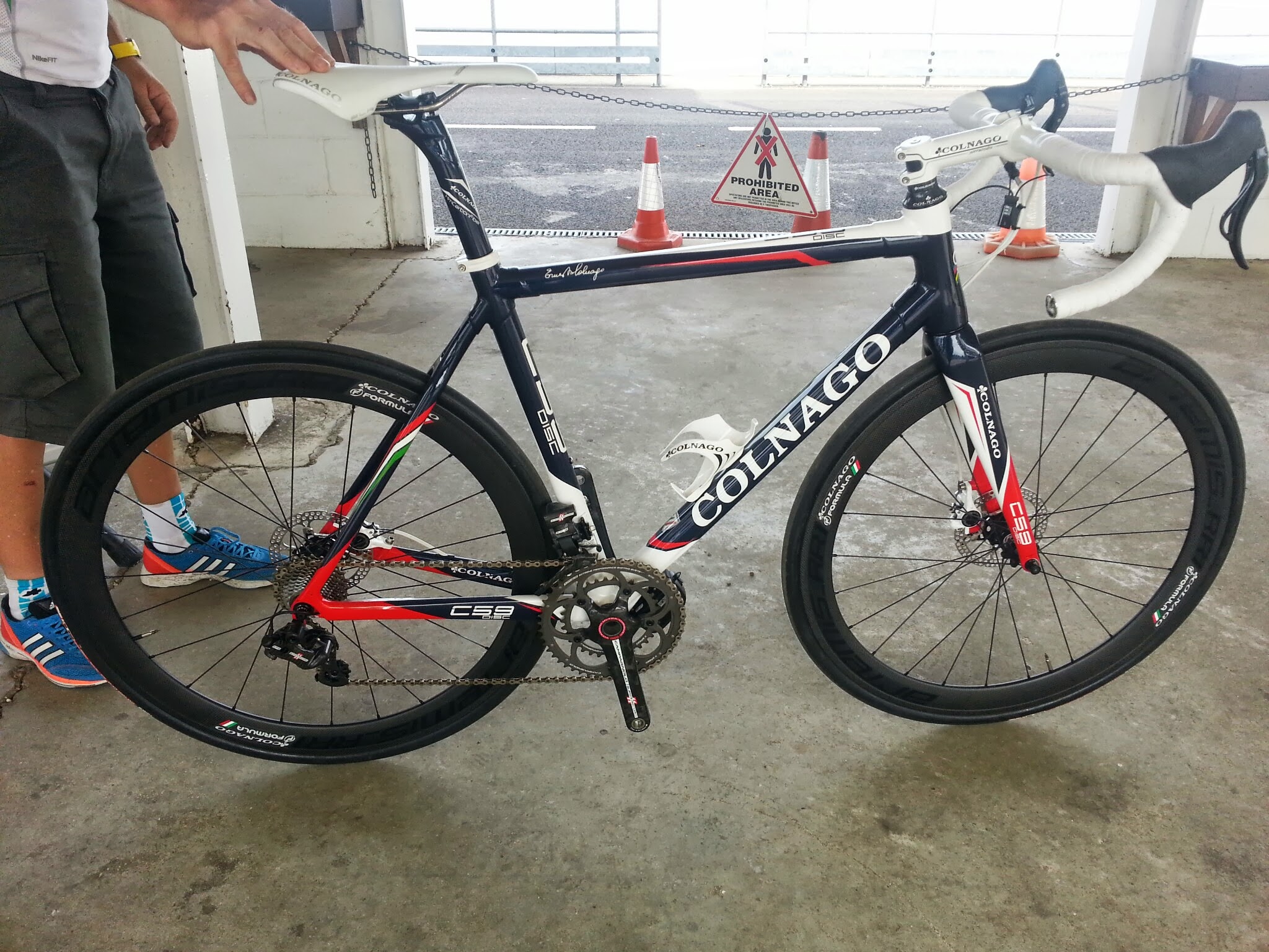 Colnago C59 Disc with proprietary disc brakes - its a bit special...