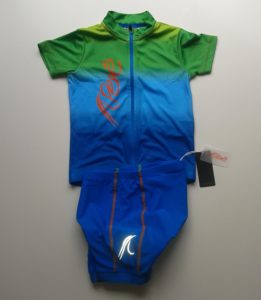 Pere Performance Wear jersey and shorts