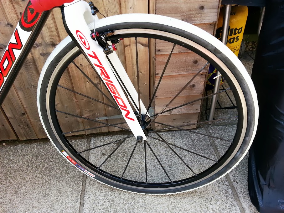 Trigon XQC-01 front Kysrium wheel with Challenge Grifo XS