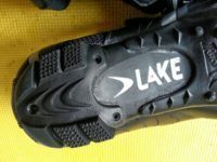 Chunky sole continues at the rear
