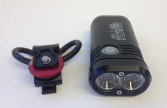 Piko comes with a handlebar mount
