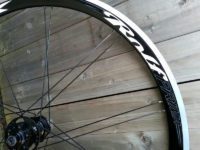Paired spokes help Rolf make faster wheels