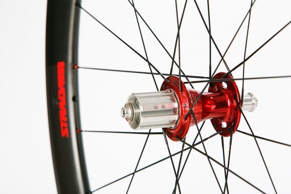 The Rail 52mm carbon clincher