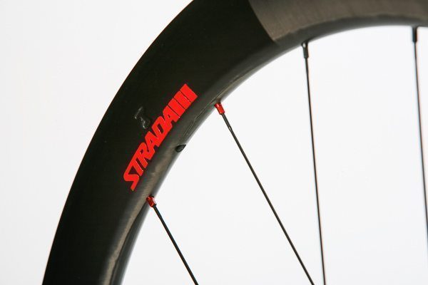 The Rail 52mm carbon clincher