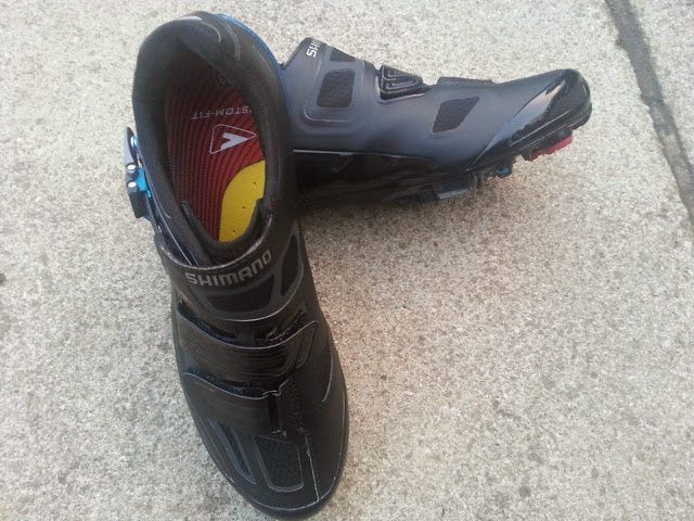 Straps are offset for added comfort