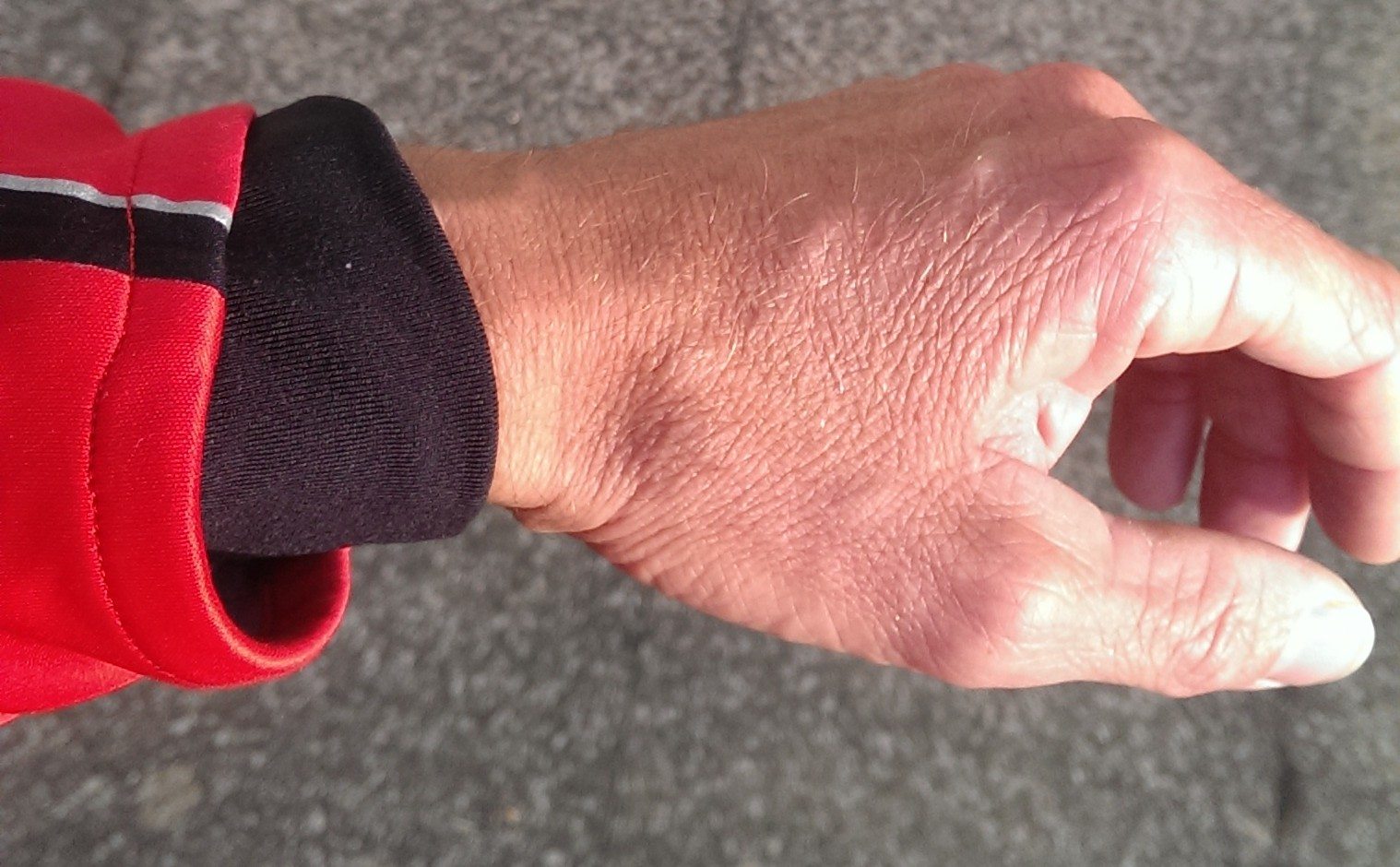 Cuffs are also well insulated