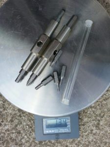Replaceable edition weighs in at 134g