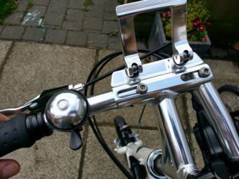 ...which simply snap into place...