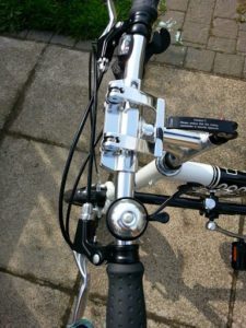 Busy folding handlebar