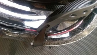 There are two wires here: red is for the Rollsys fitting system and the black is for something else altogether...