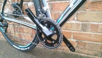 Shimano's ever dependable 105 groupset drives the Noon SL forward