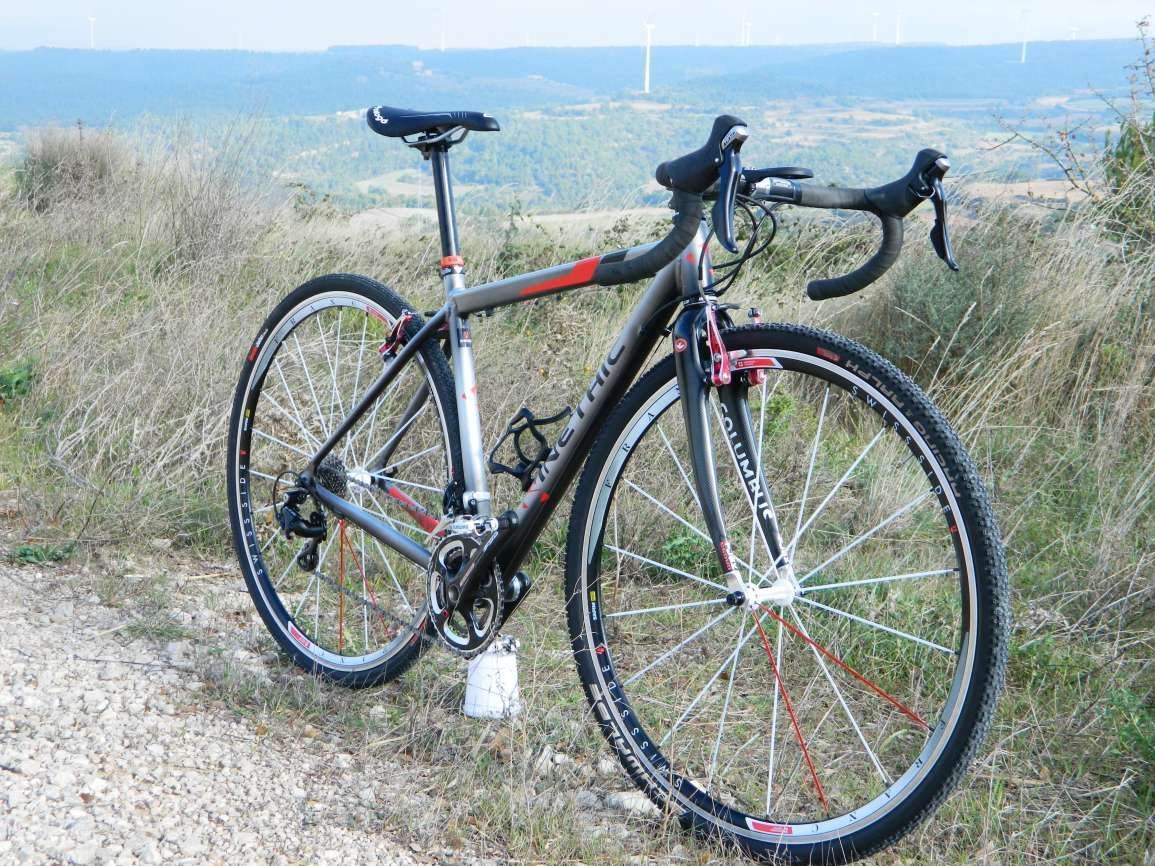 Kinethic Gravel Bike
