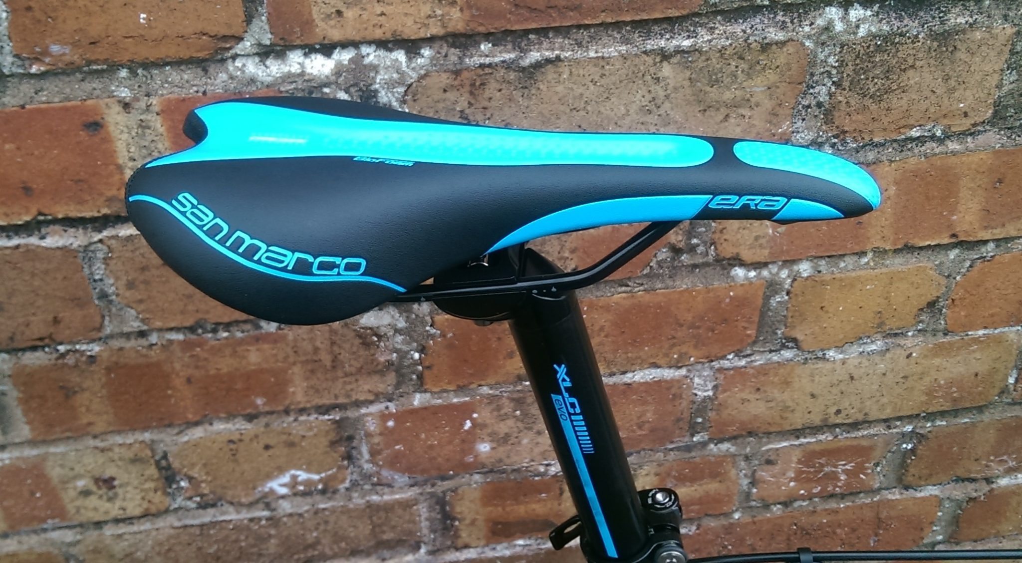 The Selle San Marco ERA Dynamic saddle was comfy and colour coordinated, what more could you ask?