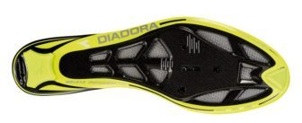 Vortex Pro sole showing its NET Breathing System, designed to allow cool air in while keeping water and grime out