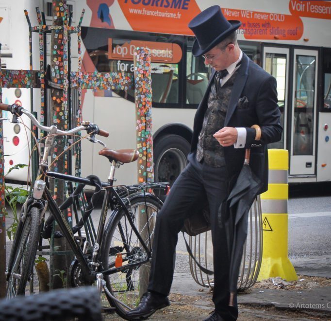 Dapper yes, but not up to Broken Spokes standards. Photo courtesy of Artotem