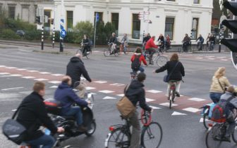 No carbon, lycra or helmets, but bikes every where, could this be a common sight in the UK? Photo courtesy of Fietsberaad