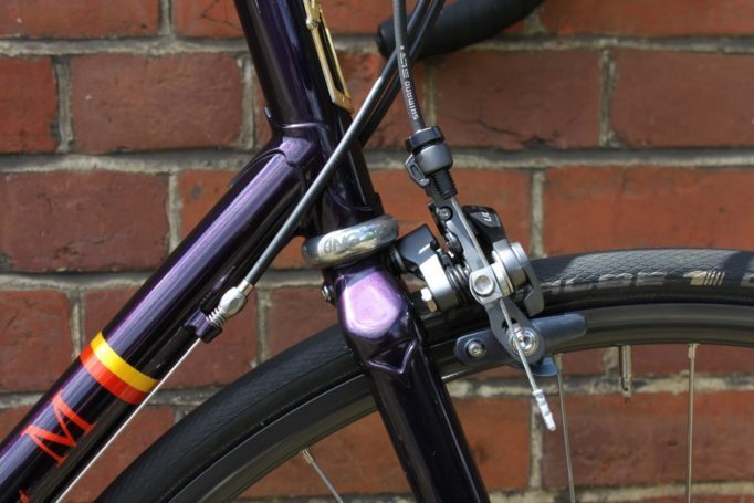 Yes, that's a 1" headset on a hand-built steel fork