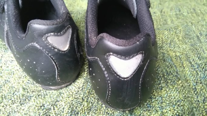 The heel has reflective patches for any nigt time rides