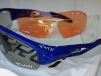 The photochromatic lenses work best in spring/autumn sun. They will change depending on light levels during your ride