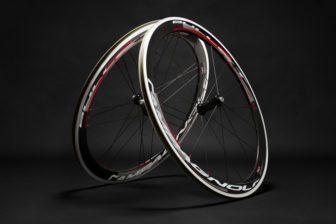 The Campagnolo Bullet Ultra combines carbon, aluminium and ceramic materials to produce a top class do-it-all wheel
