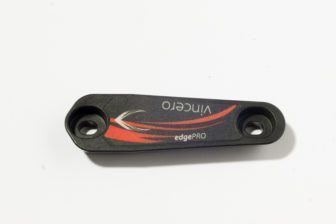 The edge mount weighs only 16g and uses a powerful rare earth magnet to help hold the Stratus bottle in place