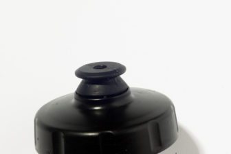 Vincero Design Stratus bottle top