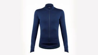 Svelte Heritage Long Sleeve jersey promises three season use