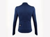 Five pockets on the Heritage jersey offer plenty of options