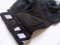 Minimalist 2mm Doctor Gel padding provides relief on long rides