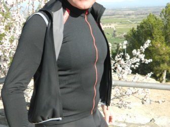 Team the Castelli Puro with their Fawsome vest for really cold or wet days