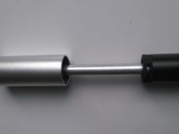 The Ohuhu's handle only extends 100mm