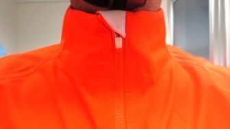 A high collar keeps the cold out and has a felt edge at front and back to stop any rubbing