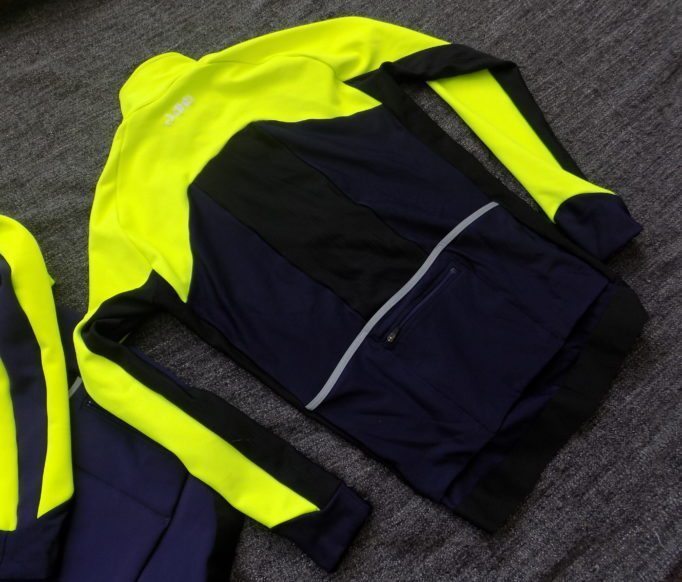 The black panels on the Roubaix jersey are a lighter material to prevent overheating. The long, dropped back keeps your nether regions warm