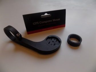 The Vel GPS mount comes with an adaptor for smaller bars