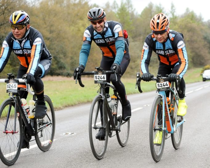 Three out of four Handsling Racing riders managed to make it to the start in time! We also finished together, teamwork.