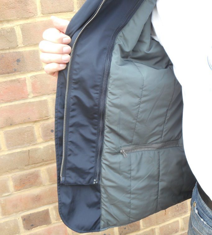 A padded liner on the Pignone helps keep those winter chills at bay. This isn't a jacket for hard riding, more urbane than furious pedalling is what it's designers had in mind