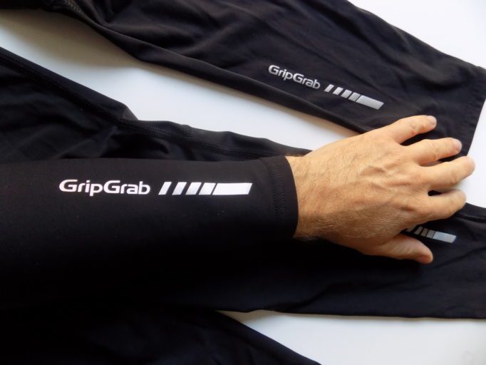 There's no fancy zips or other fastenings, GripGrab have kept it nice and simple