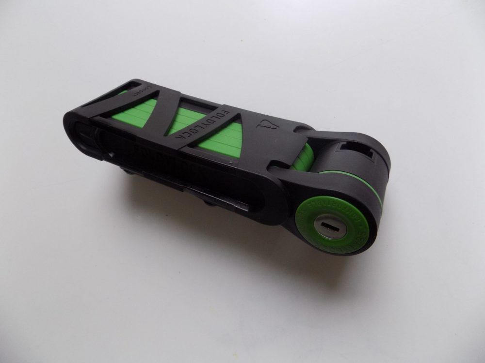 The Foldylock Compact comes with it's own carrier