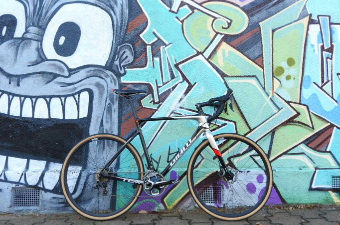 The Compass Stampede Pass is riding the fat tyre wave