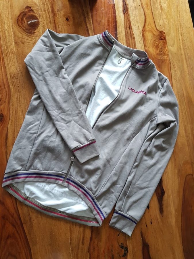 A merino mix keeps the La Classica Vintage Winter Jersey nice and warm