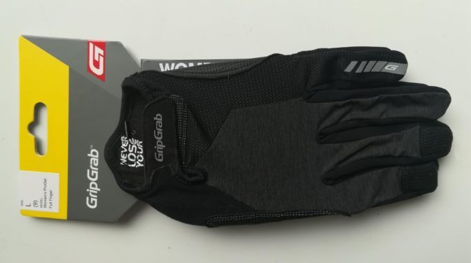 The GripGrab Progel Full Finger glove is an all round glove