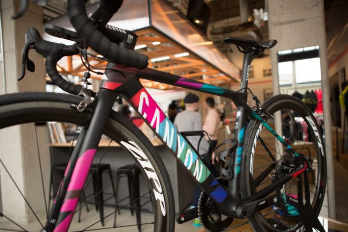 Canyon's Ultimate CF SLX 9.0 TEAM CSR was on display for your delectation