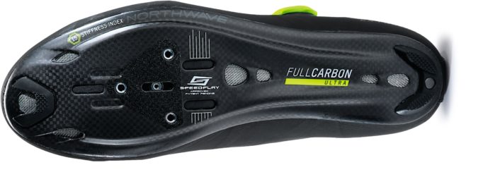 The Ultralight Carbon 15 sole is made of 100% unidirectional carbon