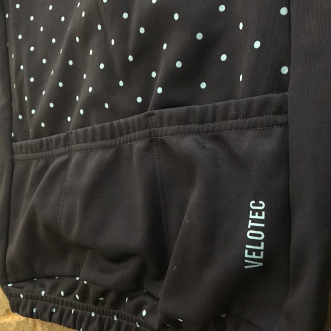 A fourth, zipped security pocket would be a nice option