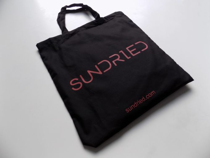 What's in the bag? Sundried have sent us some of their active wear to try out