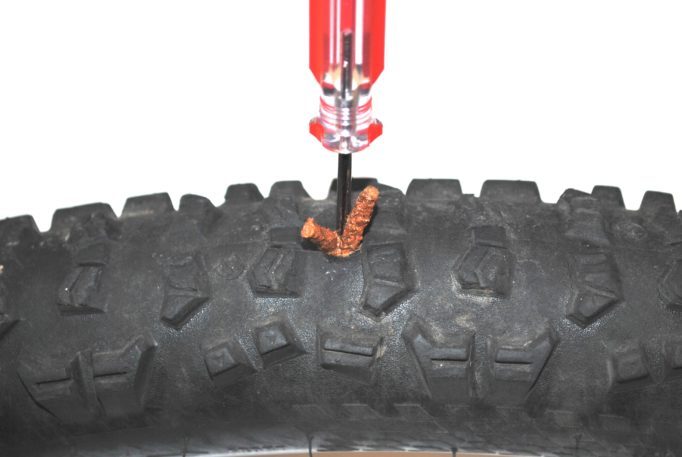 Maxalami tyre repair system