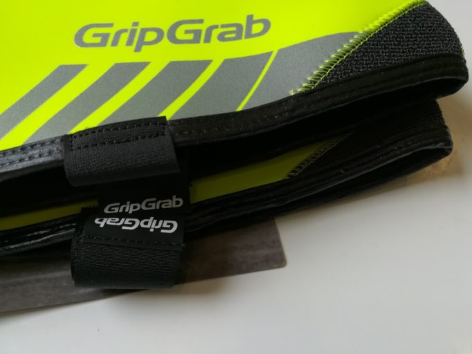 The IntelliSeal finish on the bottom of the overshoe is meant to keep water out