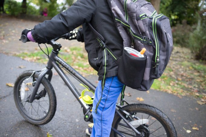 Ready for the school run with the Solos Grid back pack and Otto lock
